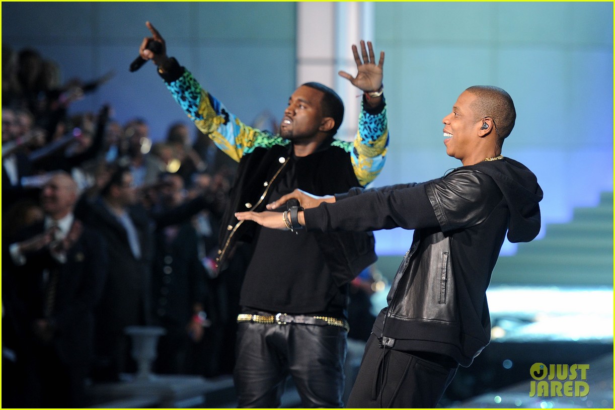 Nicki Minaj, Kanye West & JayZ VS Fashion Show 2011 Photo 2598726 Jay Z, Kanye West, Nicki