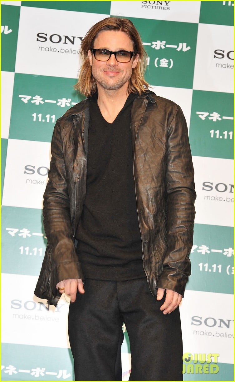 Brad Pitt 'Moneyball' Press Conference in Tokyo Photo 2598667 Brad
