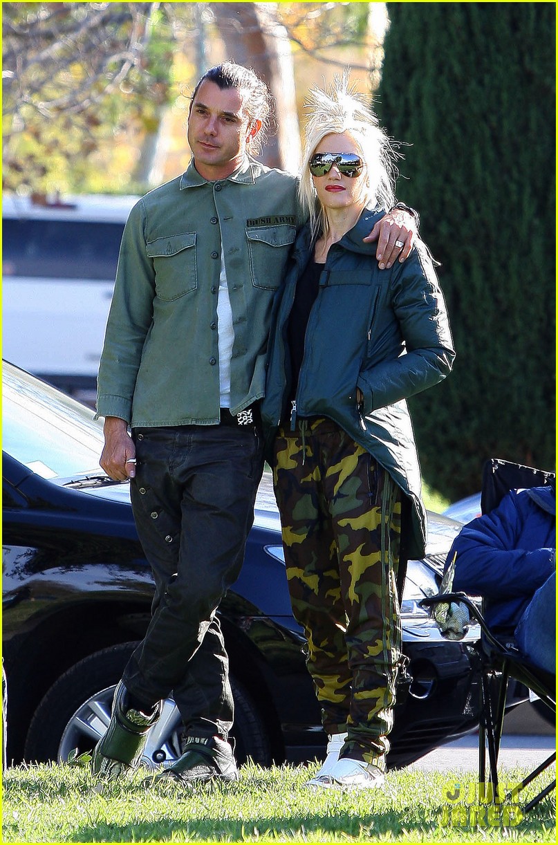 Gwen Stefani & Gavin Rossdale Birthday Party with the Boys! Photo
