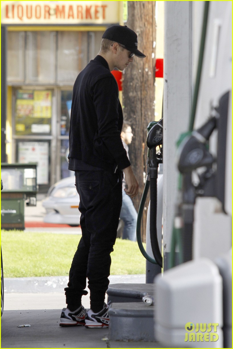 Rachel Bilson & Hayden Christensen: Gas Station Woes!: Photo 2623361