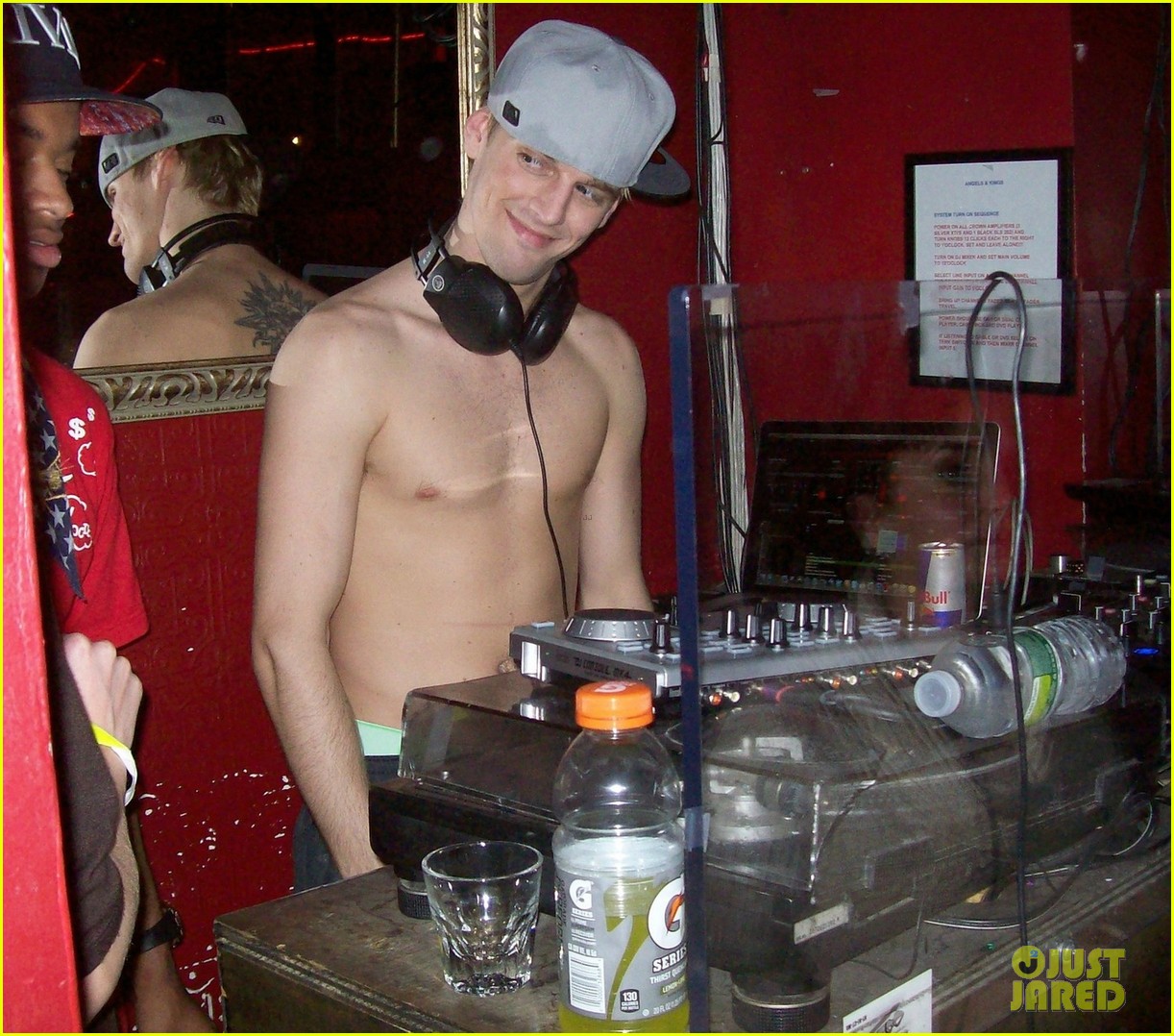 Aaron Carter: Shirtless DJ at Angels & Kings! aaron carter shirtless dj...
