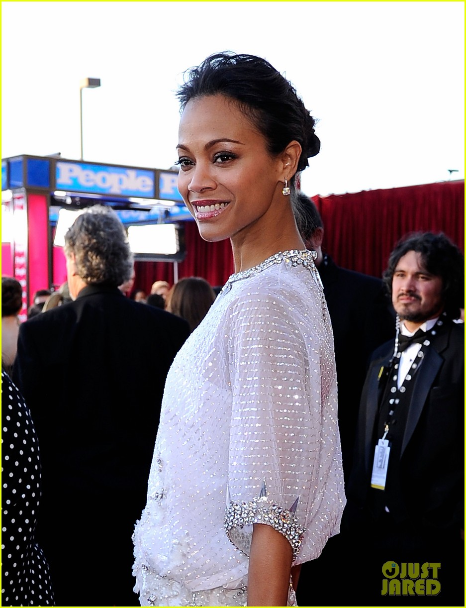 Zoe Saldana - SAG Awards 2012 Red Carpet: Photo 2623425 | Zoe Saldana