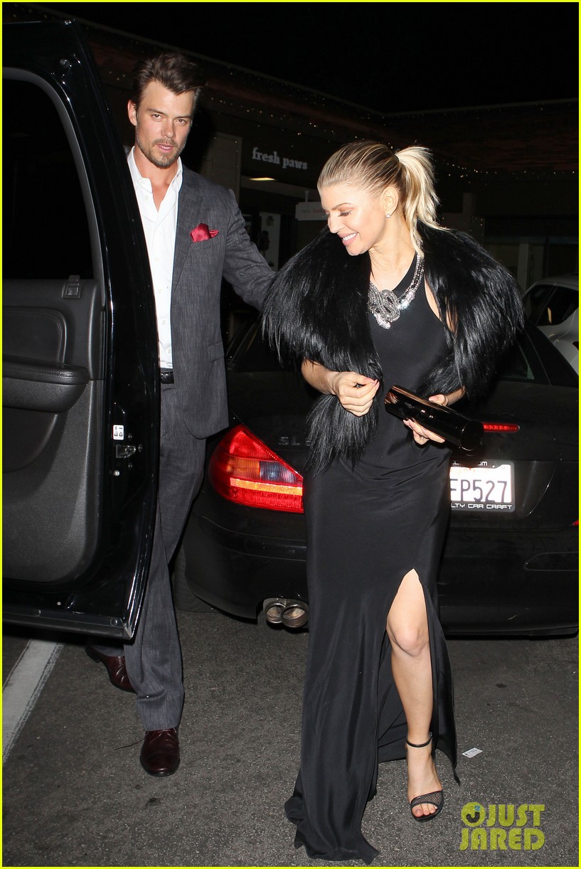 celebrity-couples-celebrate-valentine-s-day-photo-2629928-annalynne