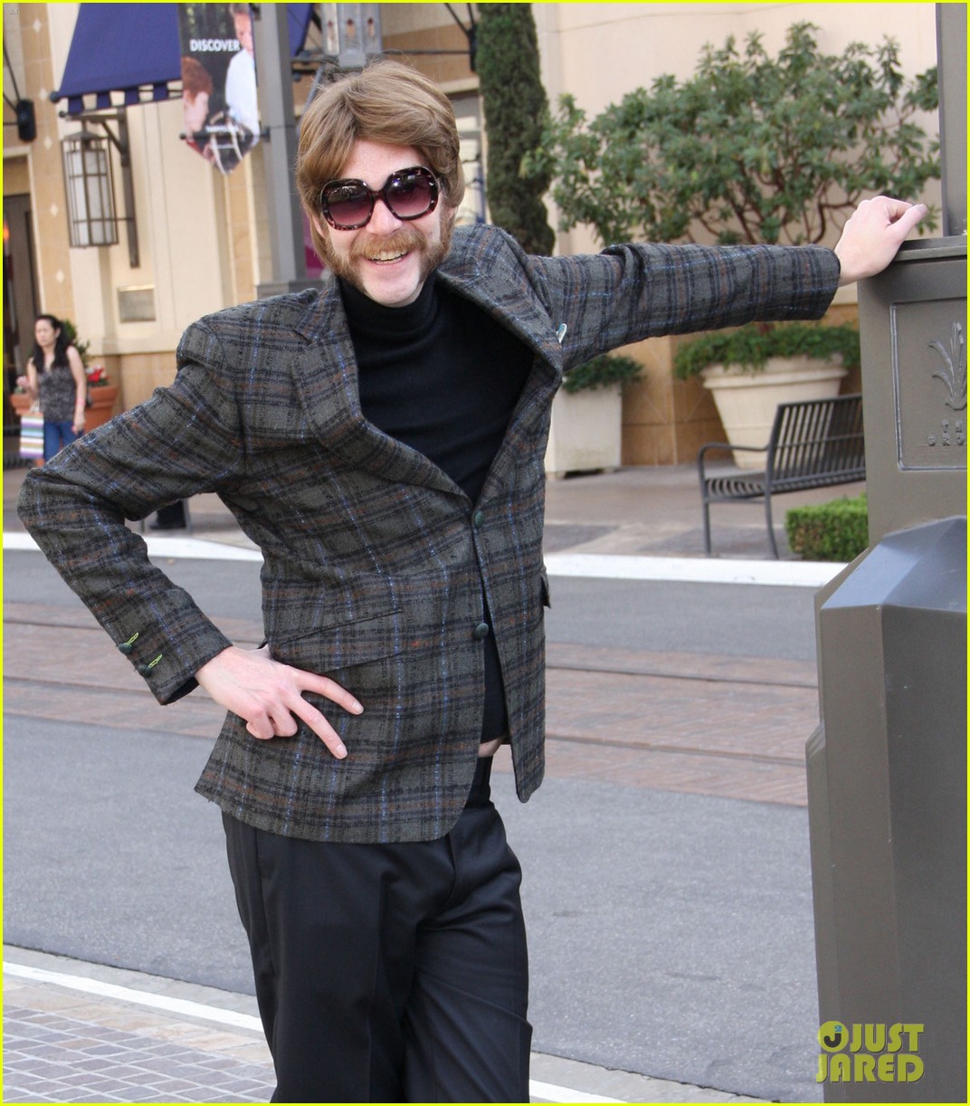 YouTube Star Randall Hits The Grove Photo 2624554 Photos Just