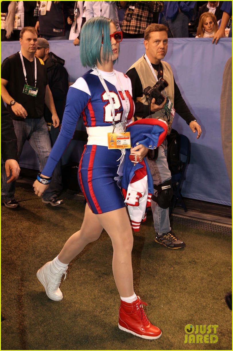 Katy Perry Super Bowl Pregame Show! Photo 2625718 Katy Perry Photos