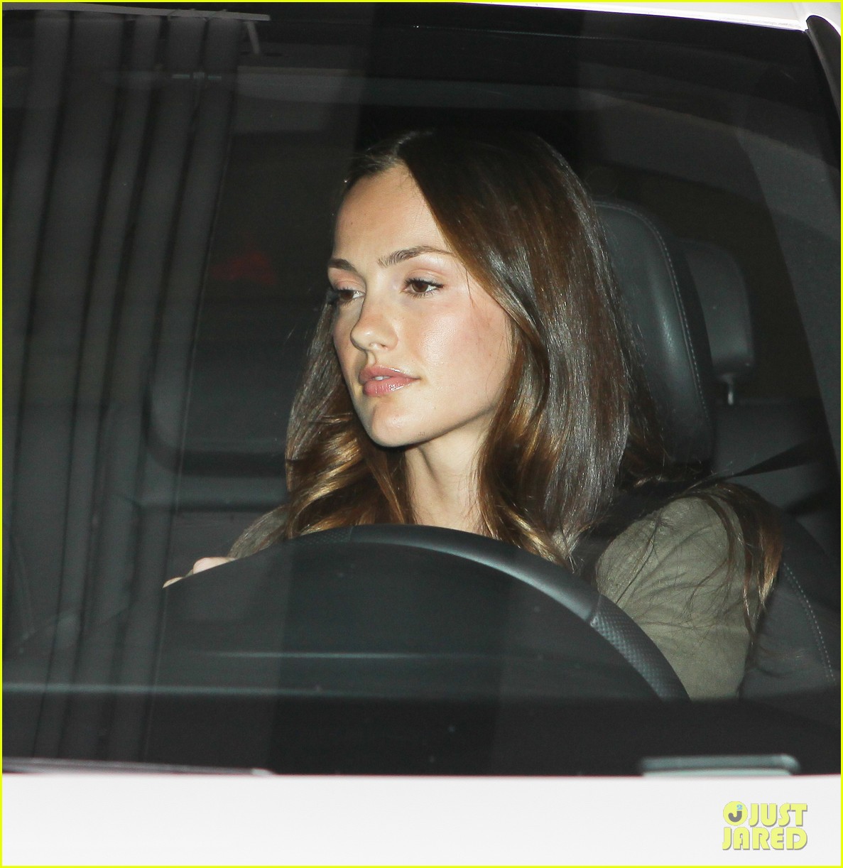 Minka Kelly: Salon Stop: Photo 2626133 | Minka Kelly Photos | Just