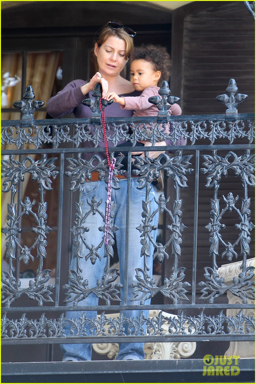 Ellen Pompeo Disneyland Day! Photo 2633199 Celebrity Babies, Chris