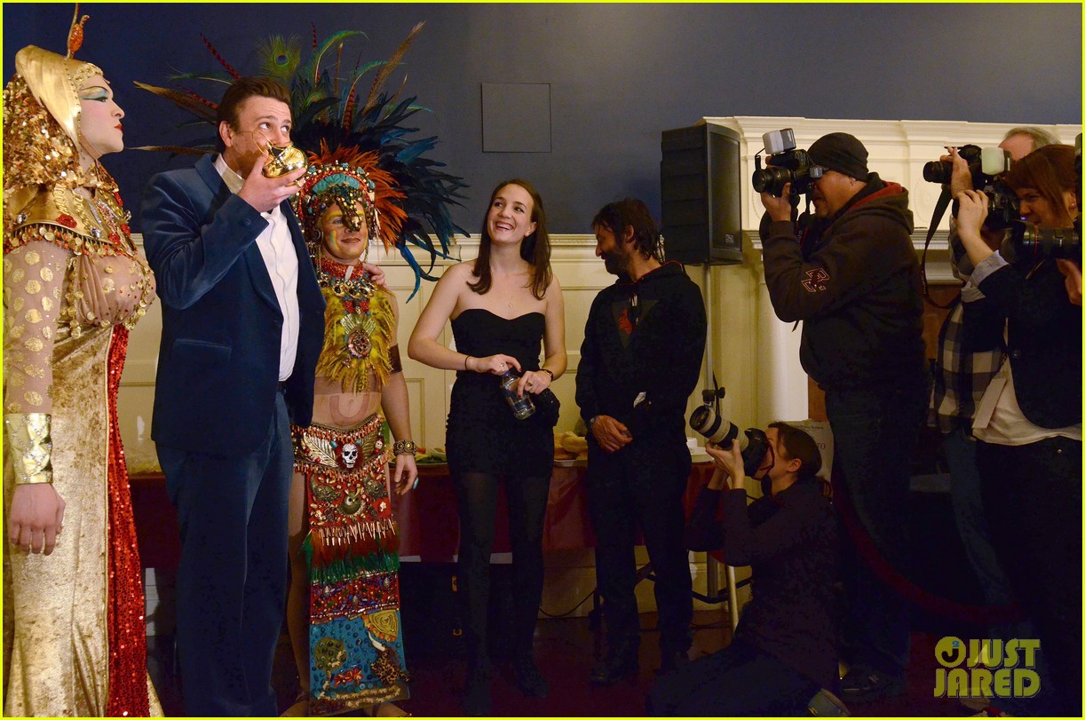 Jason Segel Hasty Pudding's Man of the Year! Photo 2625117 Jason
