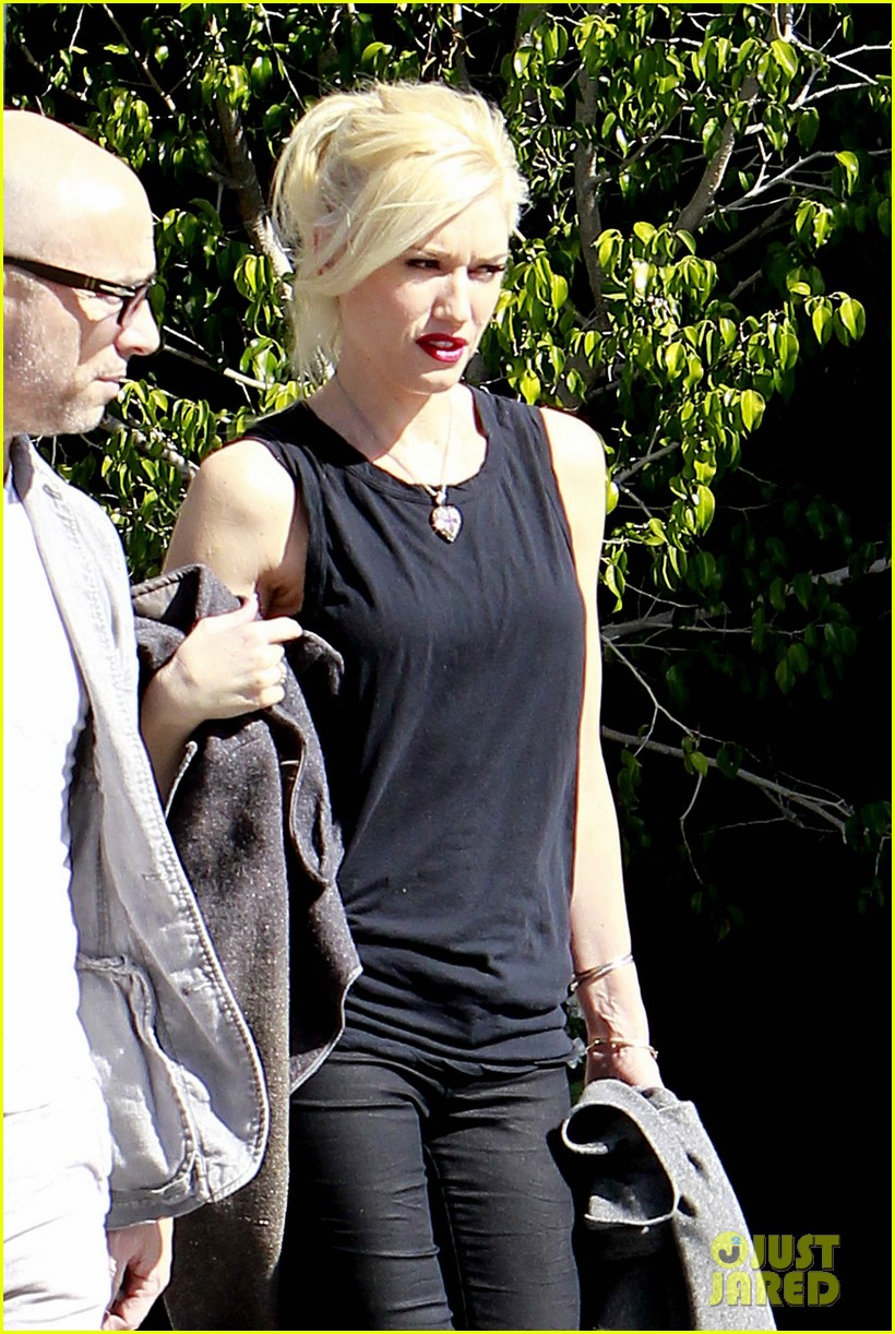 Gwen Stefani: 'Totally Obsessed' With Fashion Websites: Photo 2632018