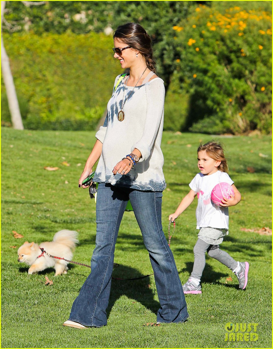 Alessandra Ambrosio & Anja Playground Kisses! Photo 2635523