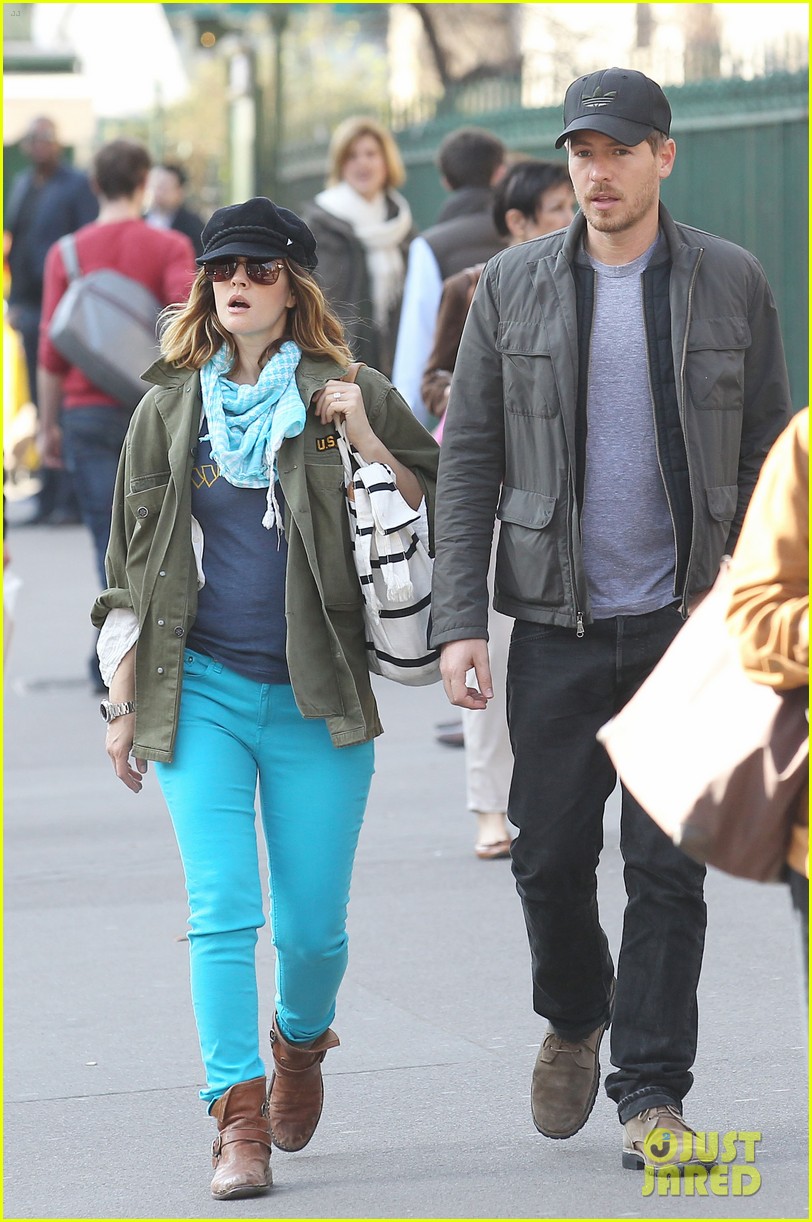 Drew Barrymore Turquoise Trousers in Paris Photo 2639283 Drew