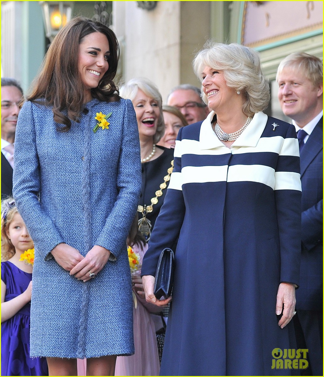 Duchess Kate Fortnum & Mason Store Visit with Camilla! Photo 2634881