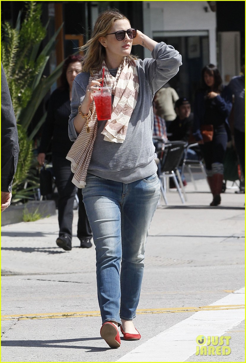 Drew Barrymore & Will Kopelman Saturday in Silver Lake! Photo 2649339