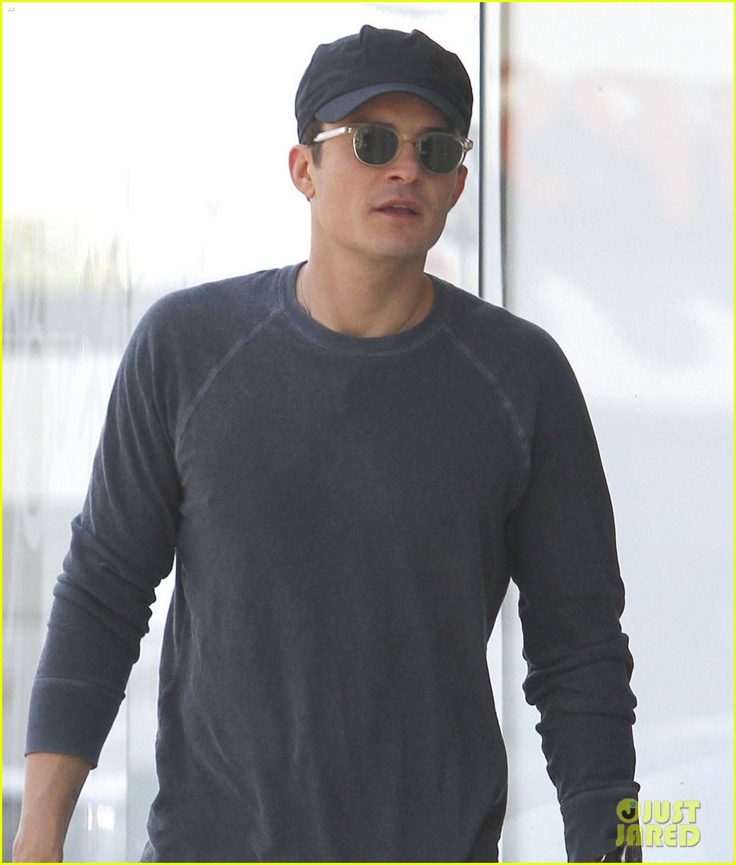 Orlando Bloom Detox Market Juice! Photo 2646911 Orlando Bloom