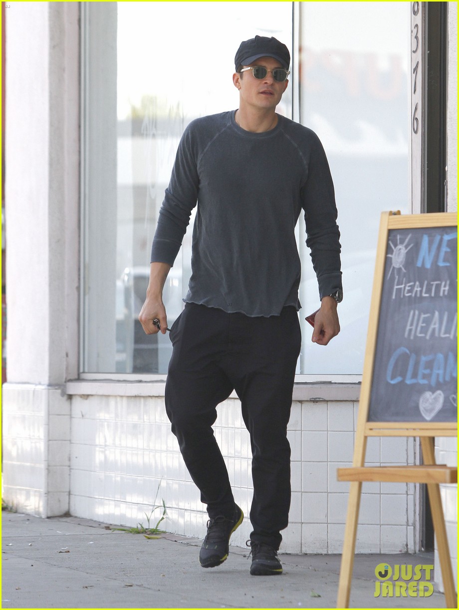 Orlando Bloom Detox Market Juice! Photo 2646917 Orlando Bloom