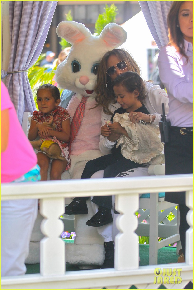 Jennifer Lopez Easter Bunny with the Twins! Photo 2645668 Celebrity