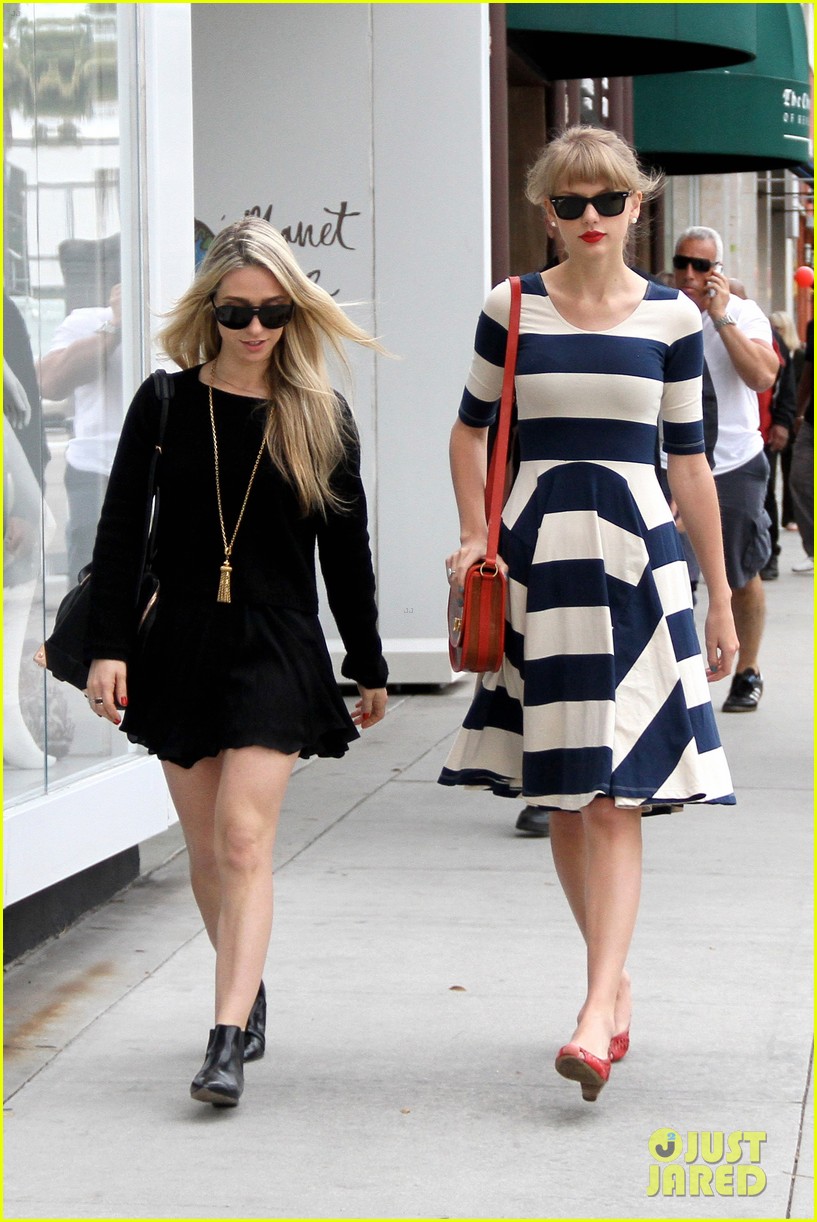 Taylor Swift: Shopping with Ashley Avignone!: Photo 2652976 | Taylor