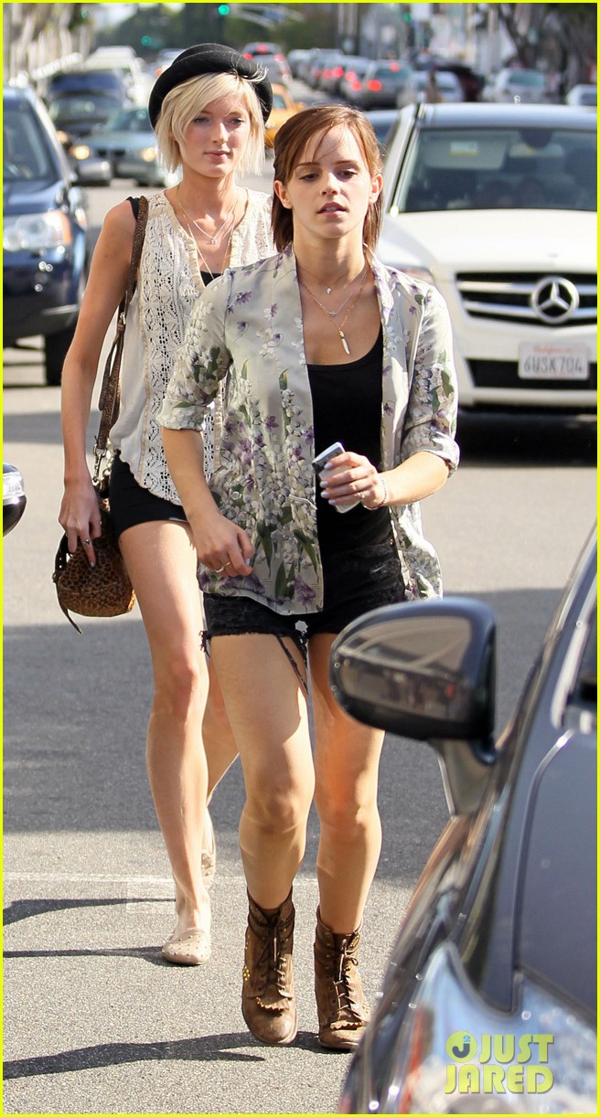 Emma Watson: Saturday Shopping Spree!: Photo 2646621 | Emma Watson