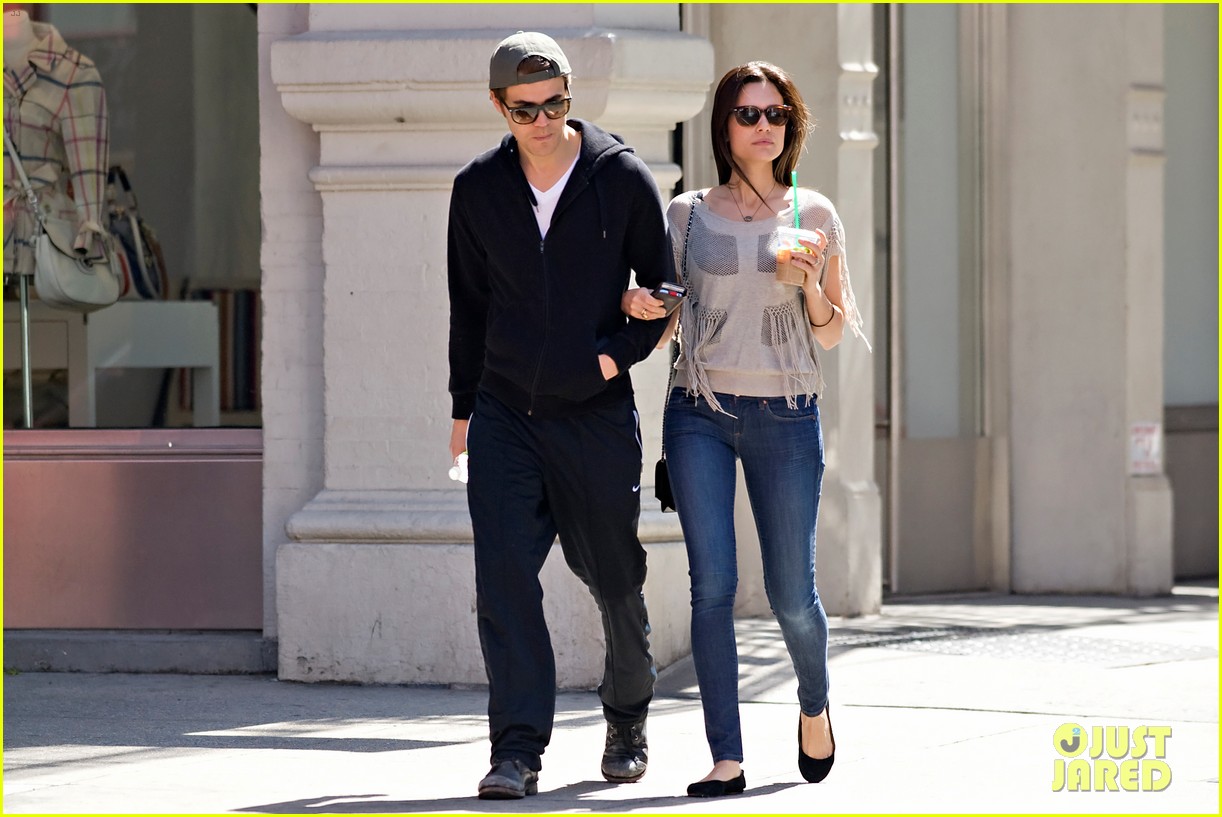 Paul Wesley NYC Stroll with Torrey DeVitto! Photo 2651194 Paul Wesley, Torrey DeVitto Photos