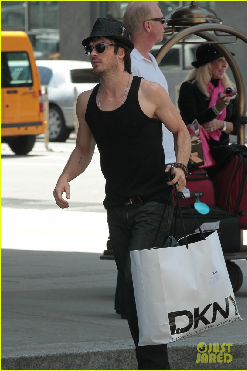 Ian Somerhalder Happy Mother's Day! Photo 2661458 Ian Somerhalder