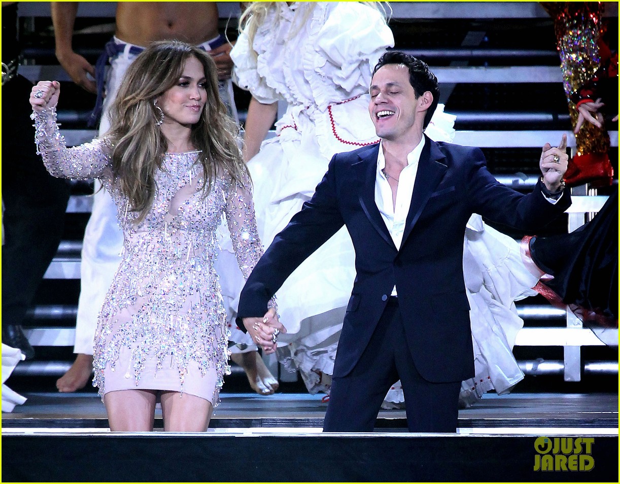 Jennifer Lopez & Marc Anthony Q’Viva Debut! Photo 2667500 Jennifer