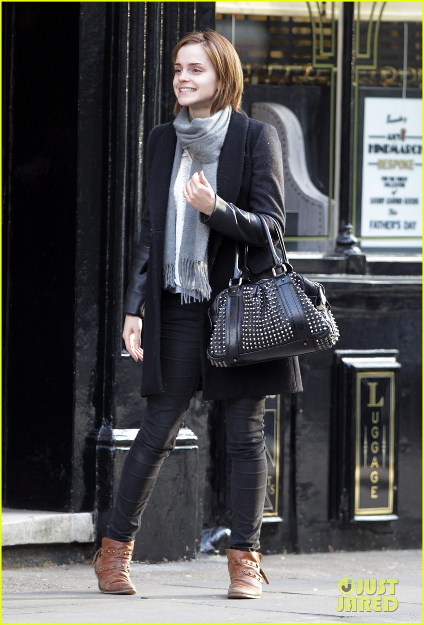 Emma Watson: Chelsea Shopping Spree!: Photo 2659742 | Emma Watson