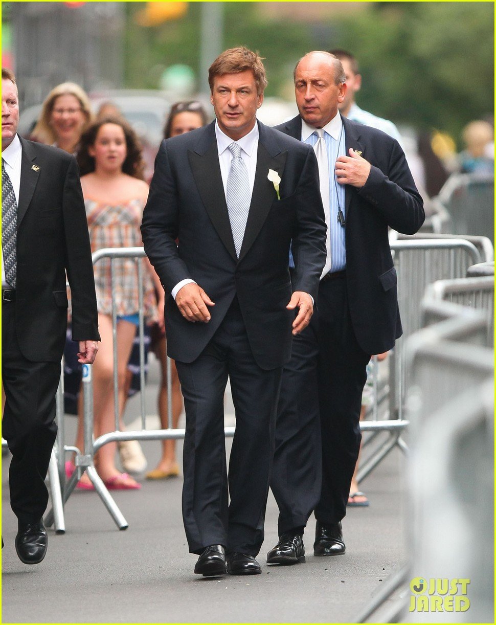 Alec Baldwin Marries Hilaria Thomas! Photo 2681366 Alec Baldwin