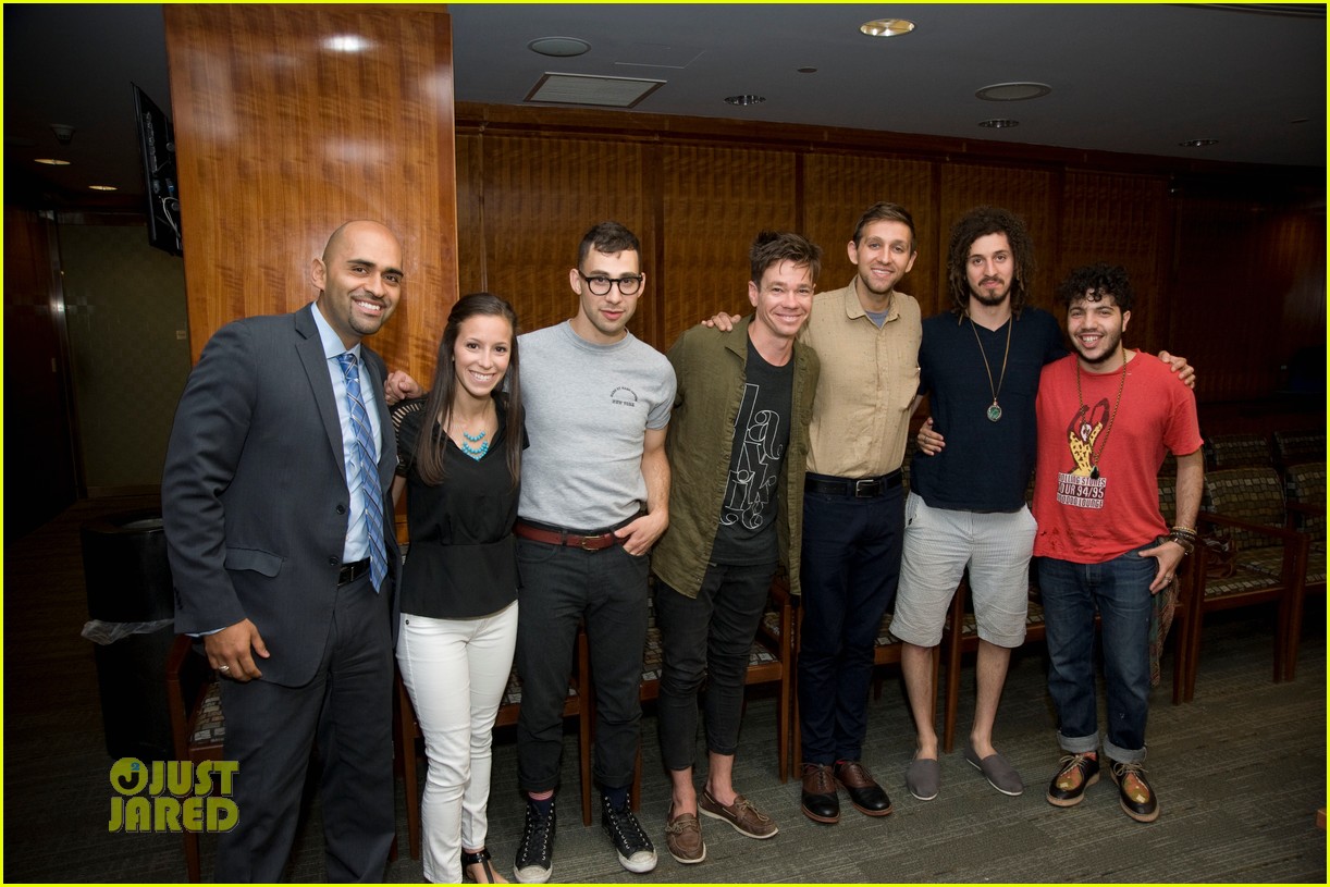 Fun Get Well Soon Tour! Photo 2678668 Benny Blanco Photos Just Jared Celebrity News and