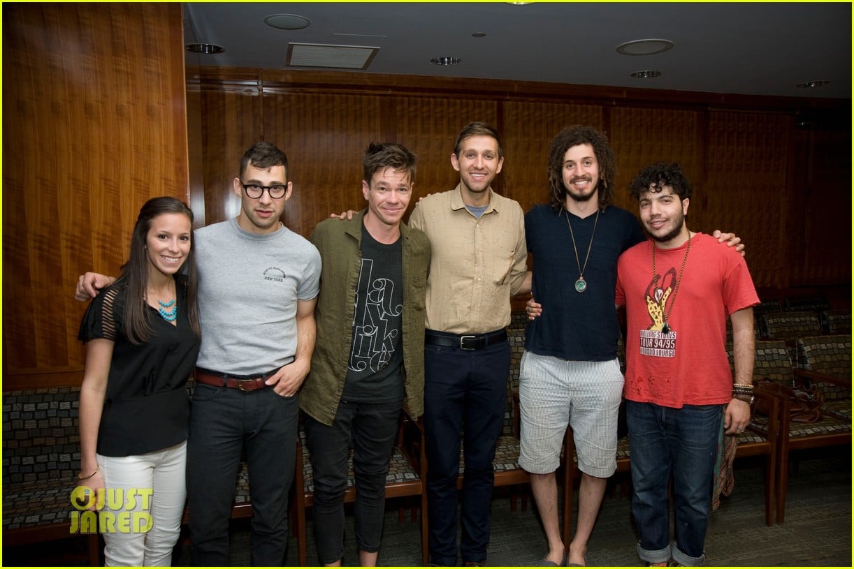 Fun Get Well Soon Tour! Photo 2678674 Benny Blanco Photos Just Jared Entertainment News