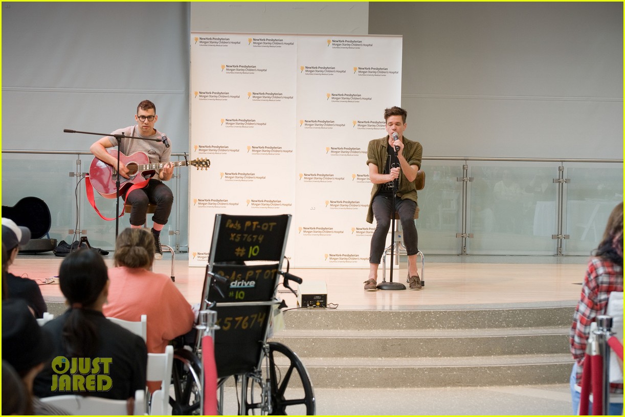 Fun Get Well Soon Tour! Photo 2678695 Benny Blanco Photos Just Jared Celebrity News and