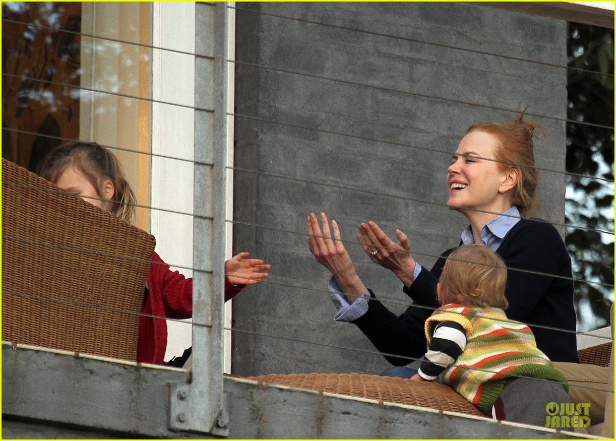 Nicole Kidman: Birthday Kisses from Sunday Rose!: Photo 2677961
