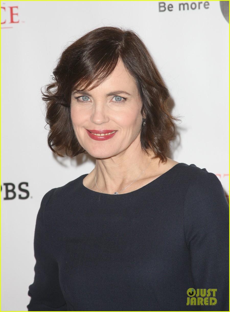 'Downton Abbey' Season 3 Cast Photo First Look! Photo 2690379