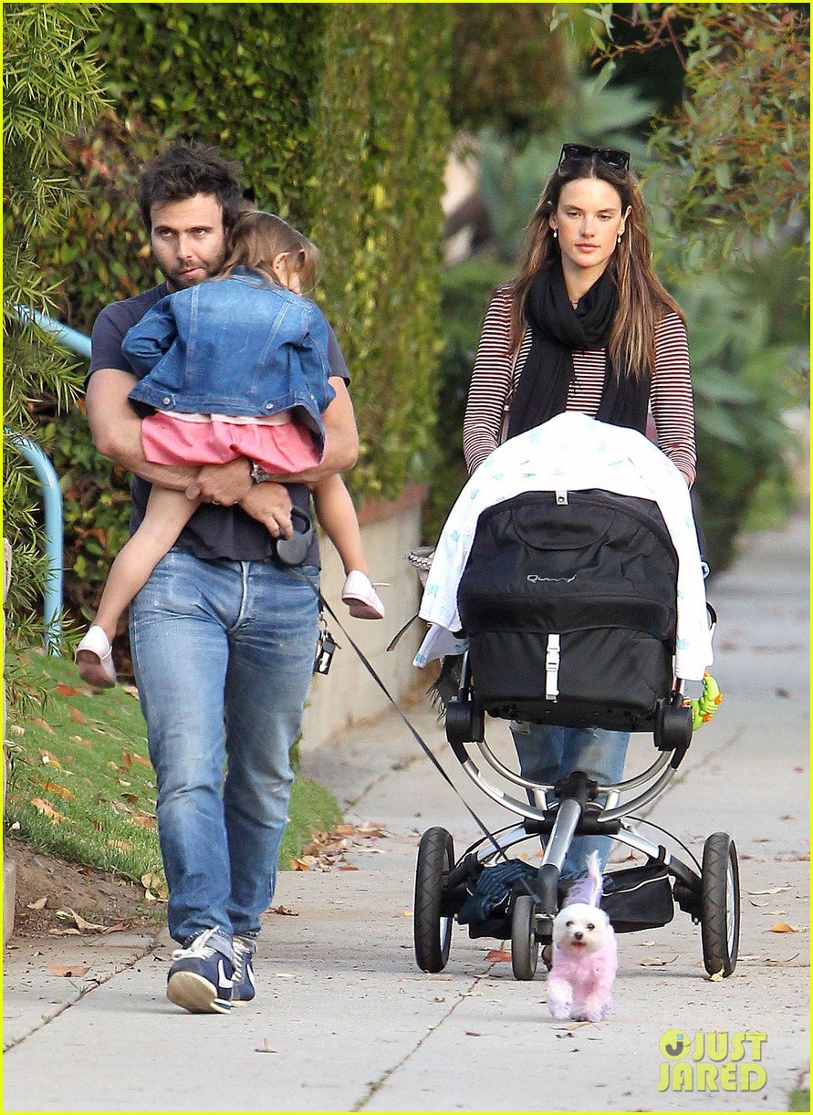 Photo: alessandra ambrosio beach time with shirtless jamie mazur 08