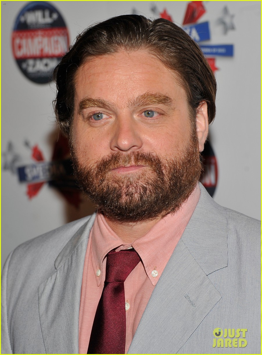 Will Ferrell & Zach Galifianakis 'Campaign' Premiere! Photo 2692004