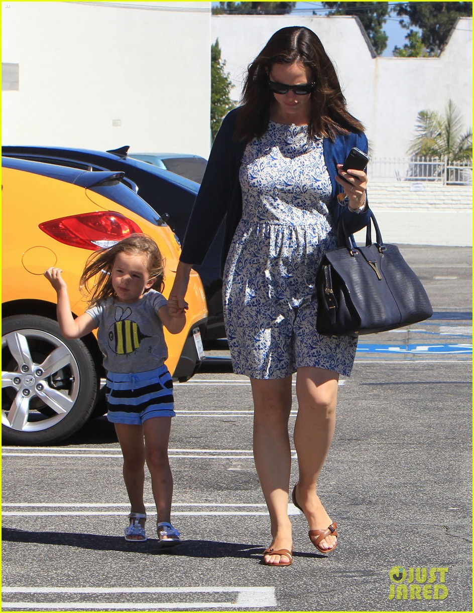 Jennifer Garner & Seraphina Frozen Yogurt Stop! Photo 2684812 Ben