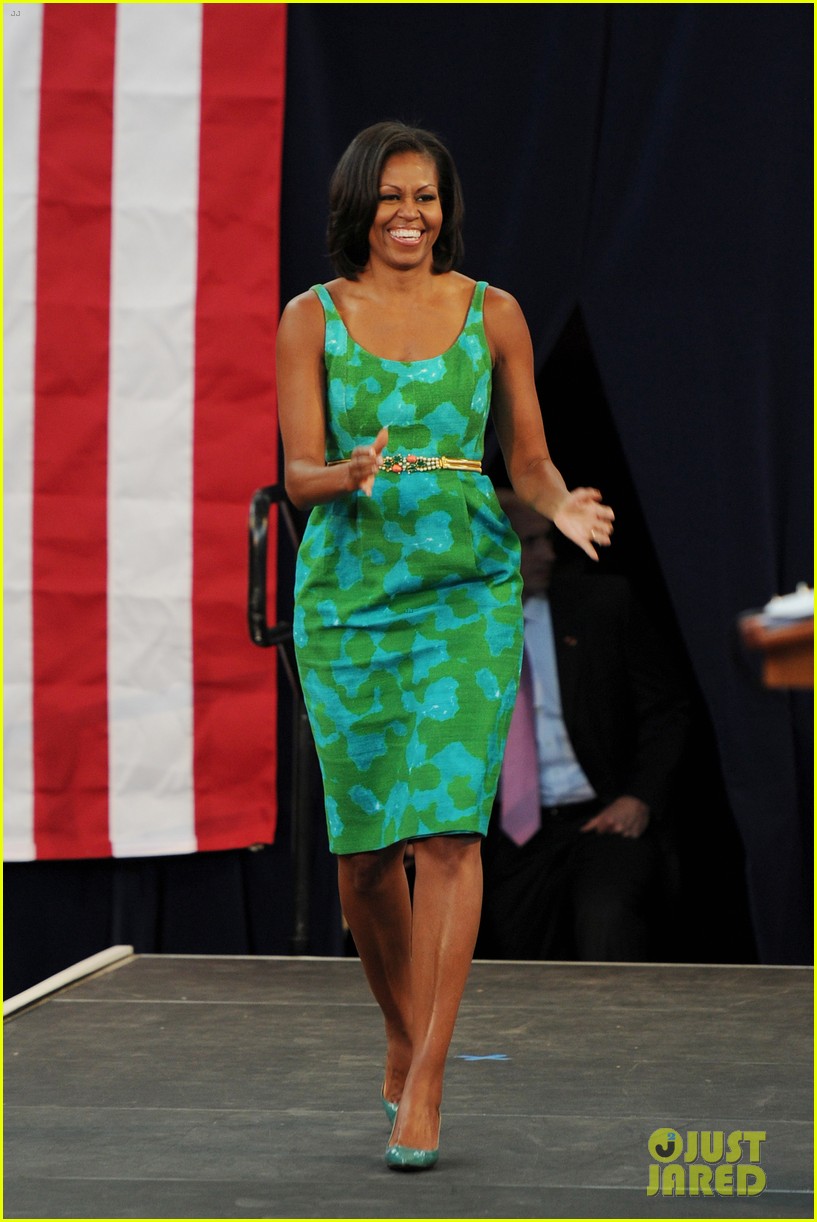 Michelle Obama Rallies for Obama Campaign in Florida!: Photo 2686104 ...