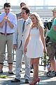 amy poehler they came together set with archie 05