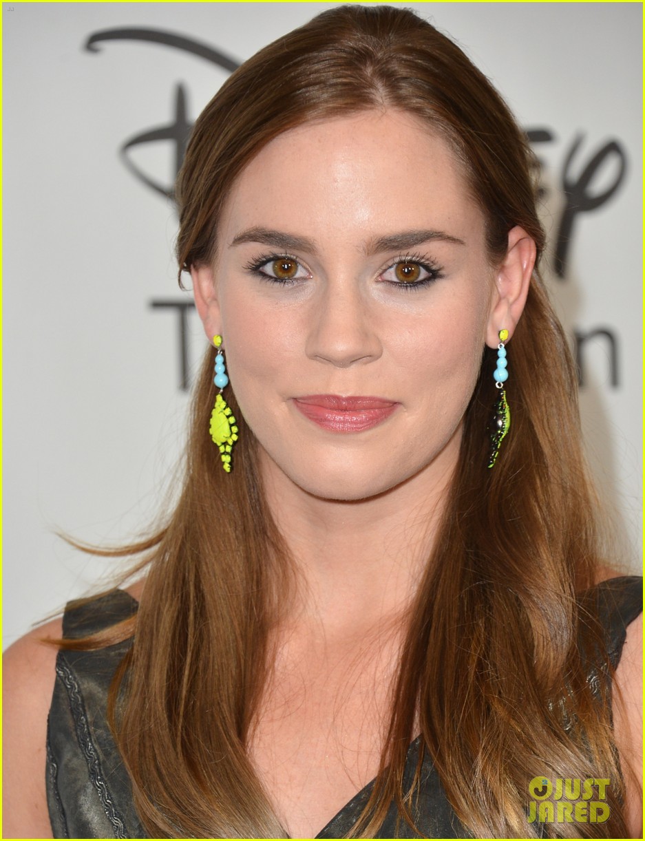 Krysten Ritter & Dreama Walker TCA