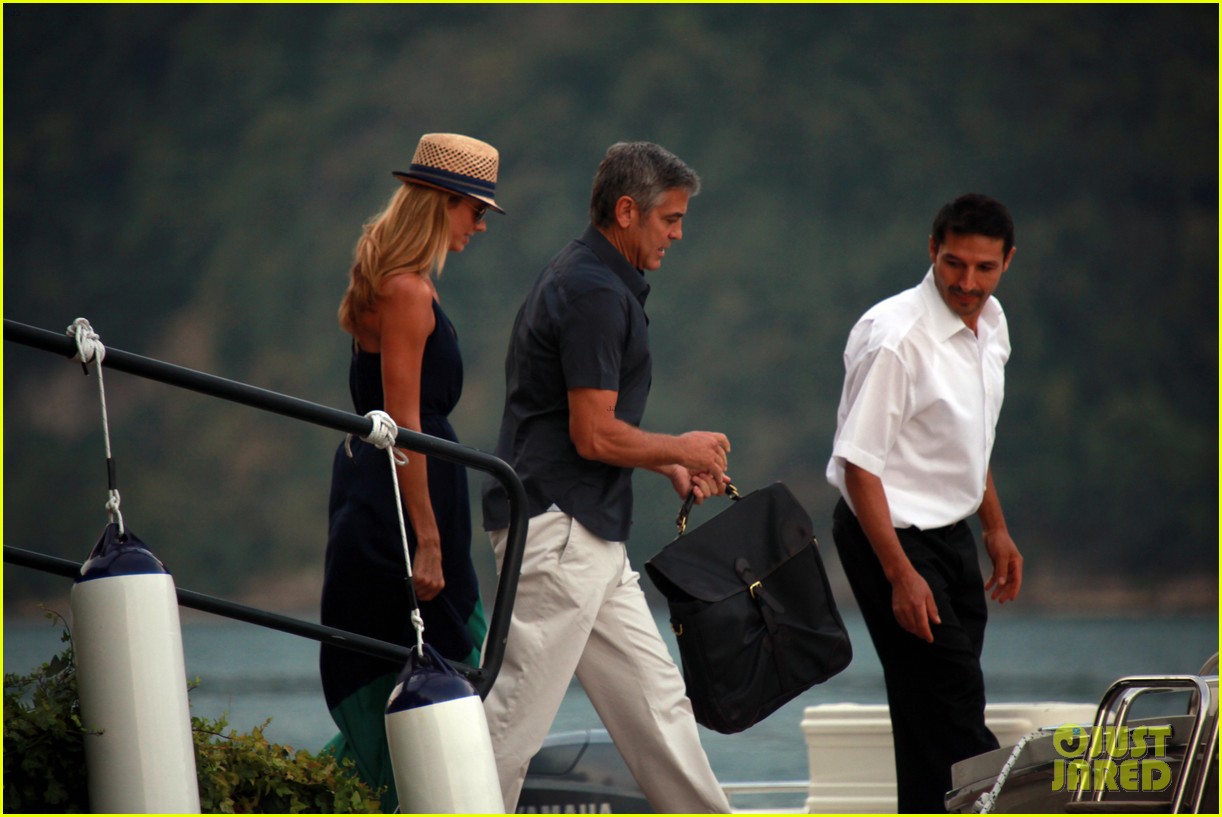 Clooney & Stacy Keibler Lake Como Lovers! Photo 2701353