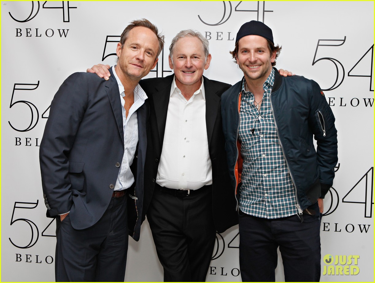 Bradley Cooper Victor Garber's Cabaret Debut! Photo 2705837 Bradley