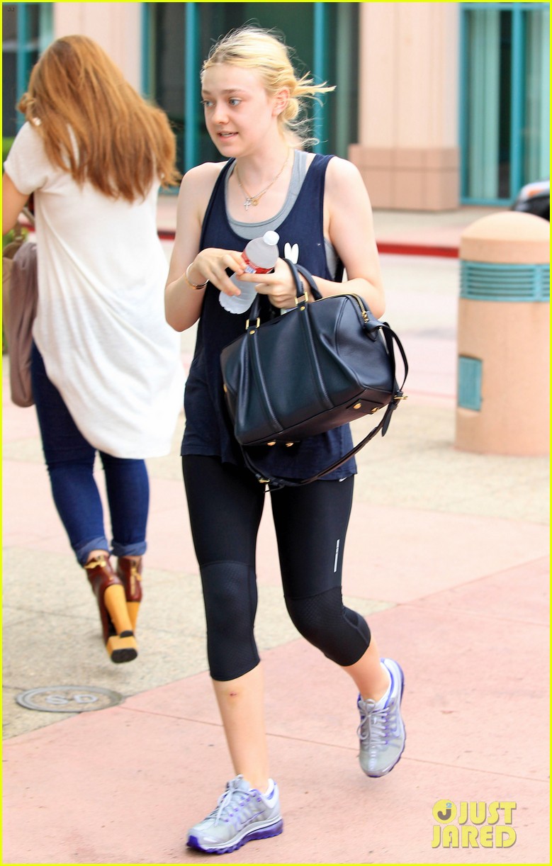 Dakota Fanning: Gym Lover: Photo 2708231 | Dakota Fanning Photos | Just