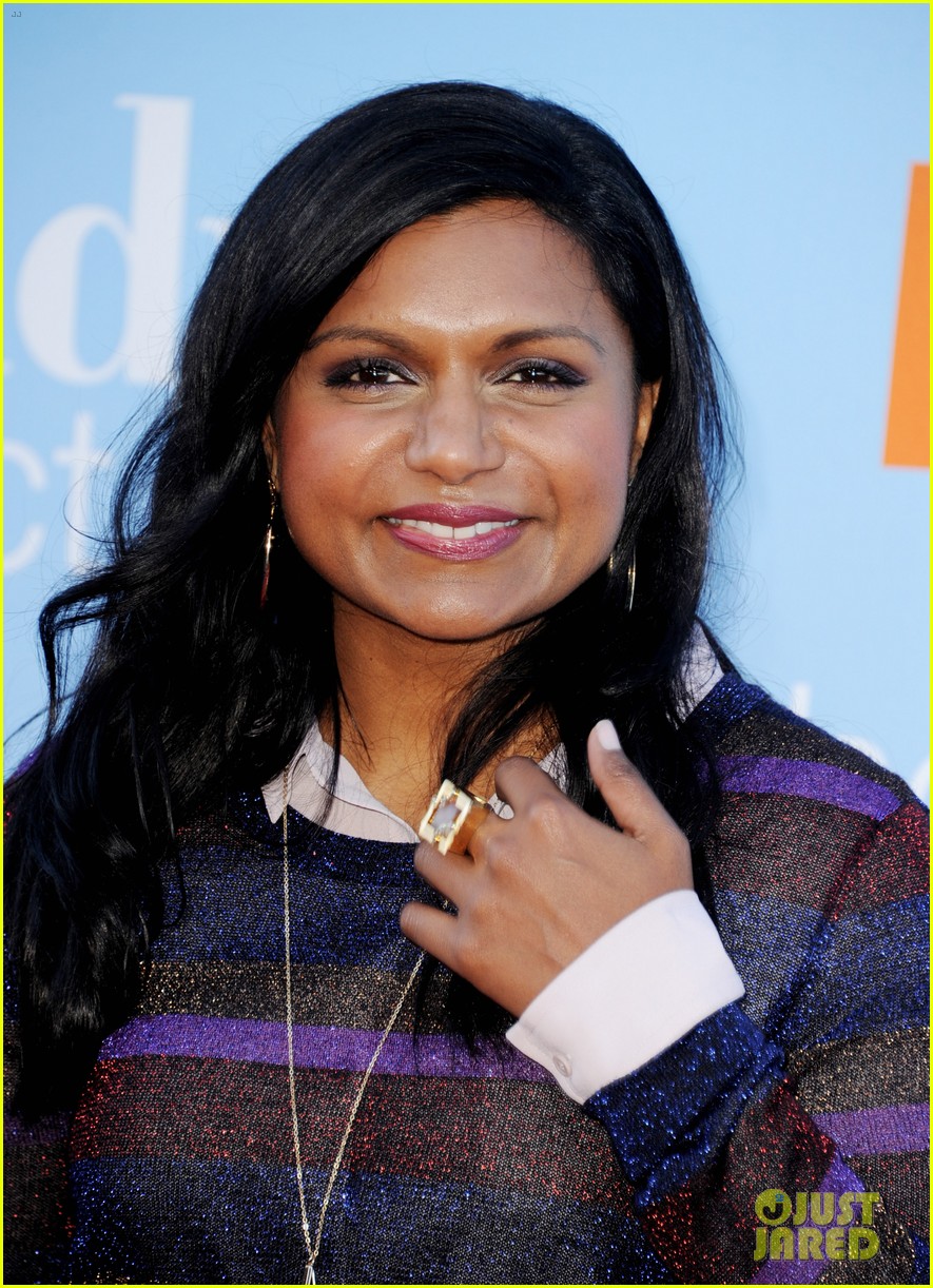 Mindy Kaling & Dakota Johnson Fox Tuesday Night Event! Photo 2709256