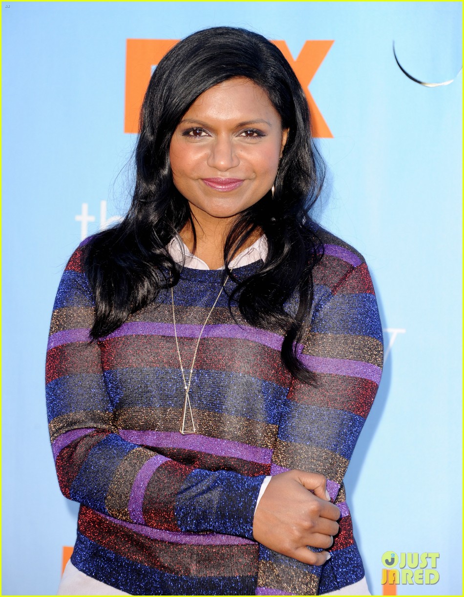 Mindy Kaling & Dakota Johnson Fox Tuesday Night Event! Photo 2709260