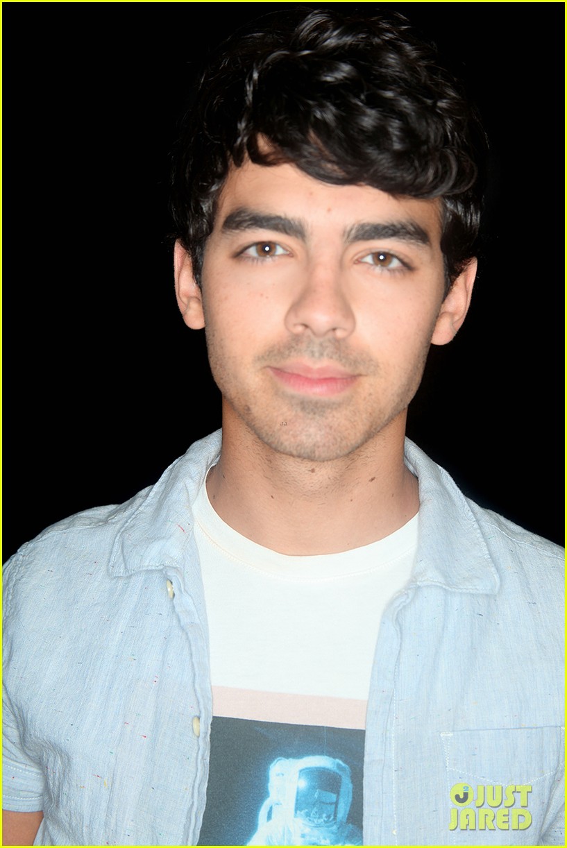 Joe Jonas 'The Next' Interview (Exclusive) Photo 2703986 Joe Jonas