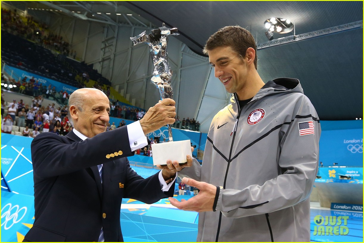 Michael Phelps Ends Olympic Career with 22 Medals! Photo 2696973