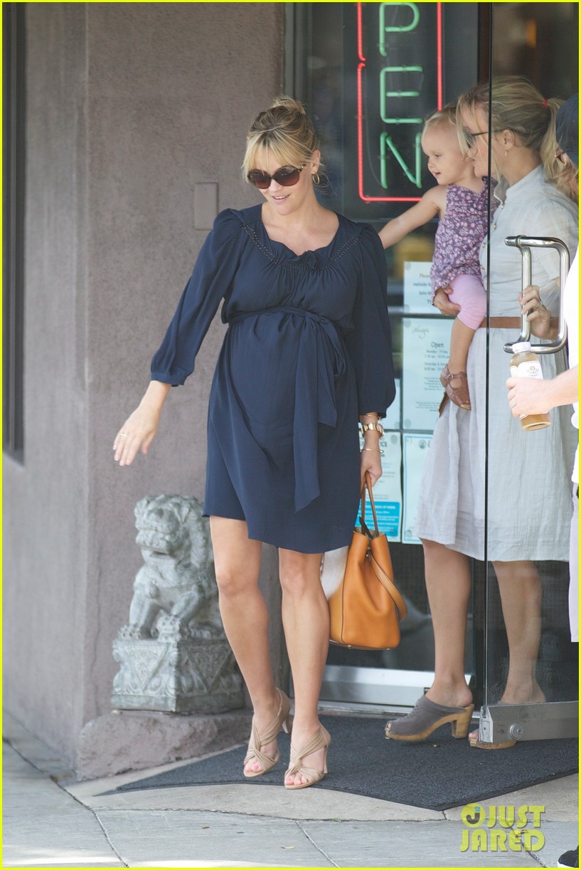 Reese Witherspoon Hugo Lunch! Photo 2696500 Pregnant Celebrities