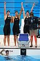 womens us swimming team wins gold in 4x200m freestyle relay 01
