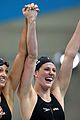 womens us swimming team wins gold in 4x200m freestyle relay 04