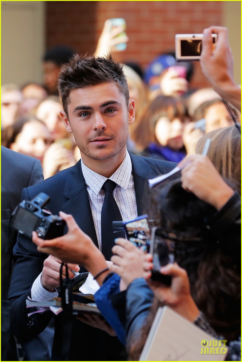 Zac Efron 'Paperboy' Premiere at TIFF! Photo 2721984 Zac Efron
