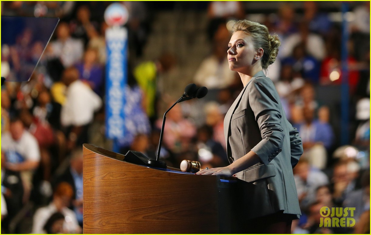 Watch Scarlett Johansson's Speech at Democratic National Convention